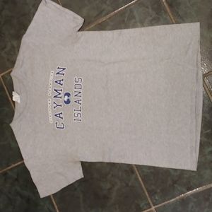 Cayman Islands t shirt Small